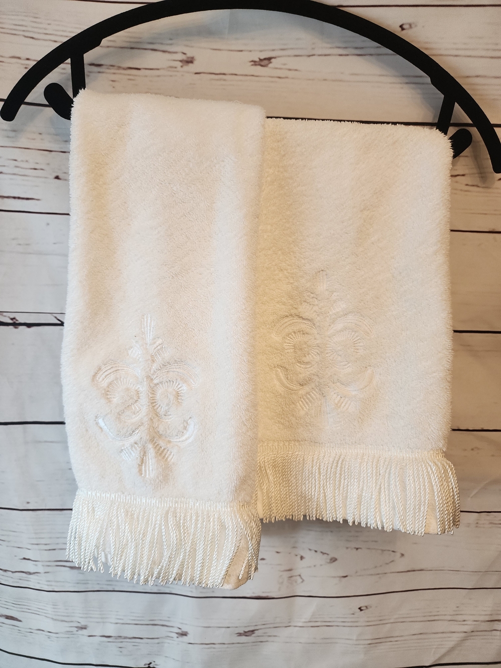 Elegant White Decorative Fringe Hand Towel - Guest Bath Towel
